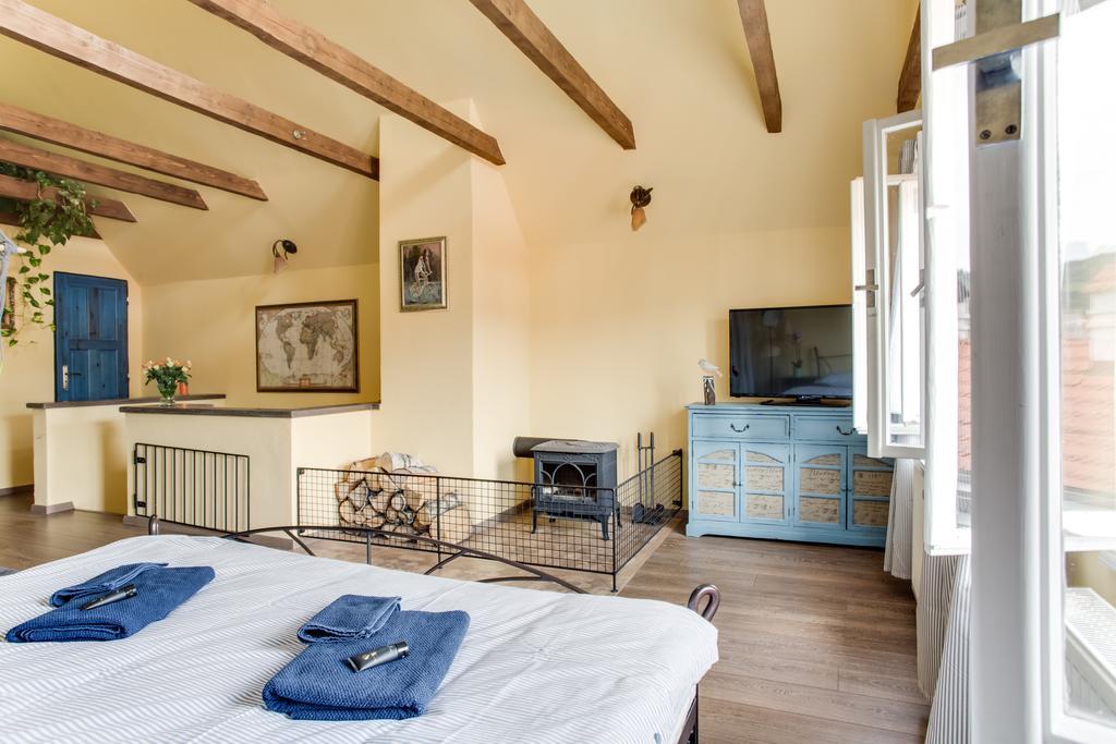 Amazing 5 Bedroom House Krumlov 82 - 4 Min Walk To Main Square Český Krumlov المظهر الخارجي الصورة