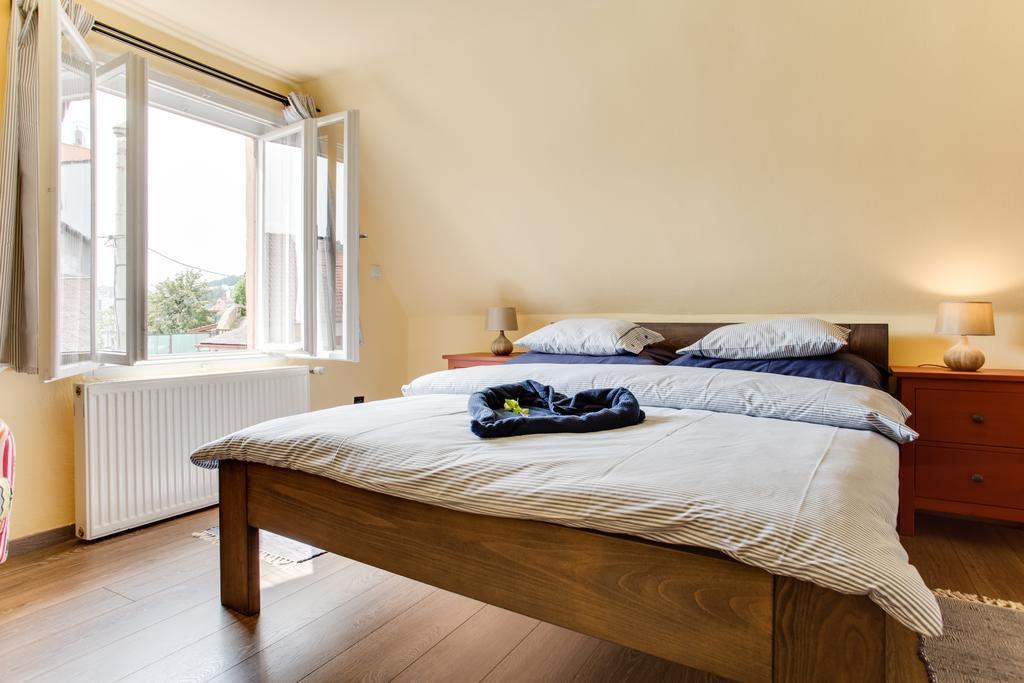 Amazing 5 Bedroom House Krumlov 82 - 4 Min Walk To Main Square Český Krumlov المظهر الخارجي الصورة